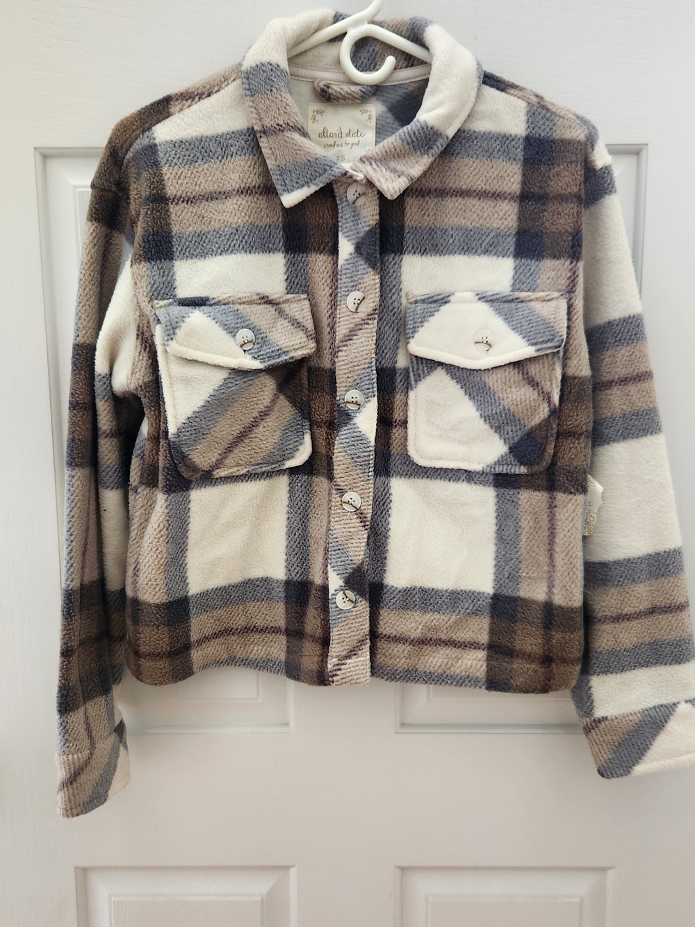 Altar'd State Plaid Fleece Button-Up Shacket in Cream, Taupe & Gray